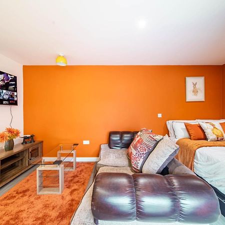 Corner Studio Apartment In شيفيلد المظهر الخارجي الصورة